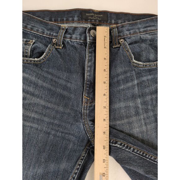 Banana Republic Factory Jeans Mens 33 x 30 Straight Leg Blue Zip Fly 5 Pocket - Picture 11 of 12